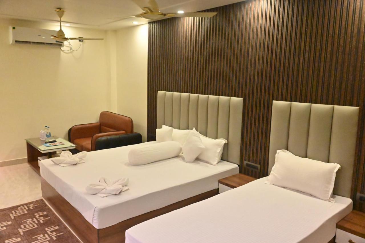 Moon Star Beach Resort 曼达莫尼 外观 照片