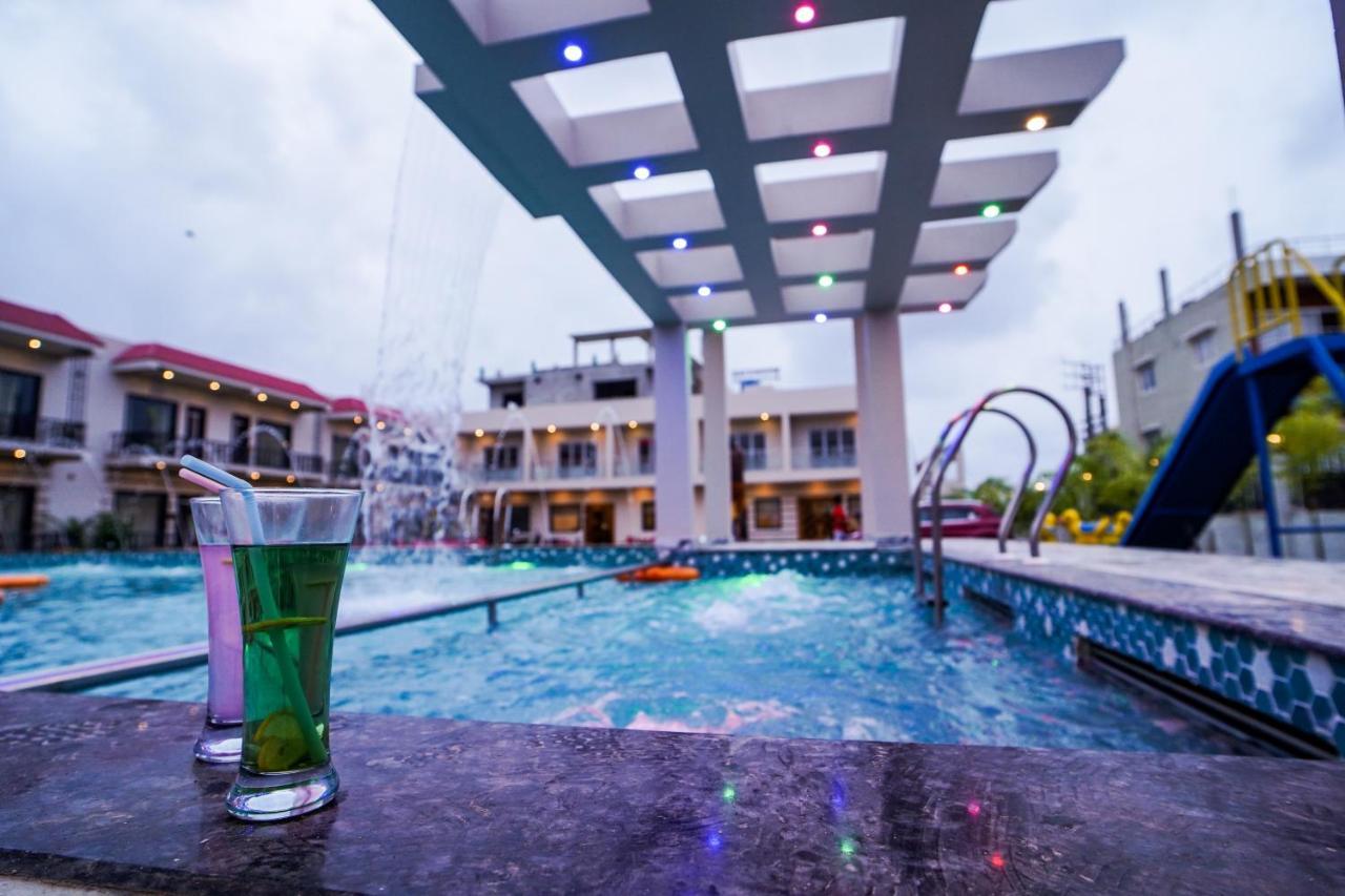 Moon Star Beach Resort 曼达莫尼 外观 照片